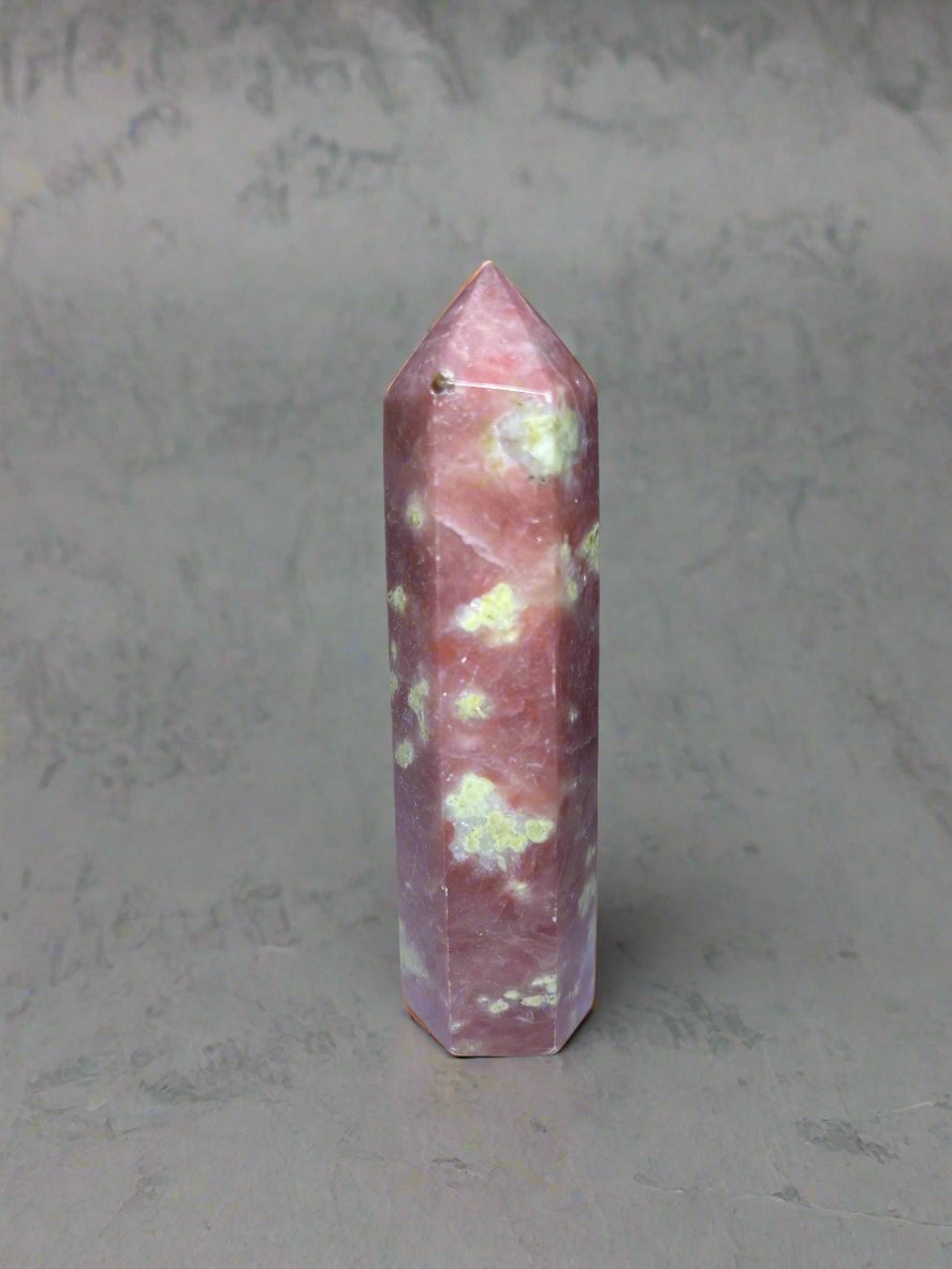 Plum Jasper and Serpentine Points