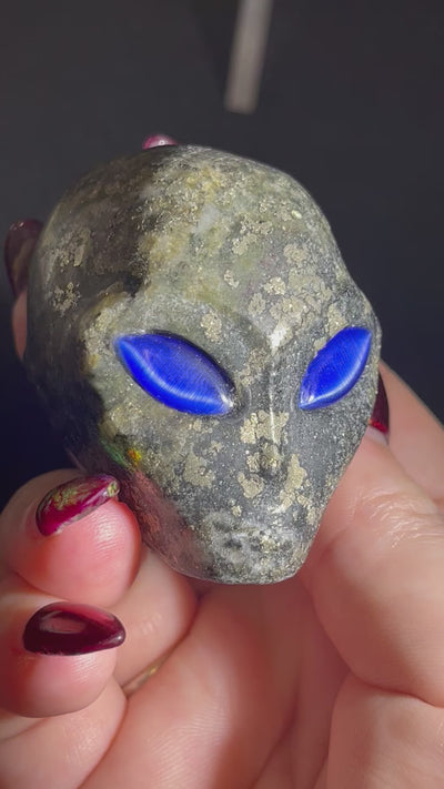 Marcasite Alien Skull with Blue Cats Eye Eyes